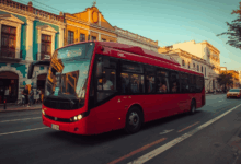 En la época actual, la adopción del transporte público eléctrico está experimentando un auge significativo, ahora encabezado por Colombia y Chile.